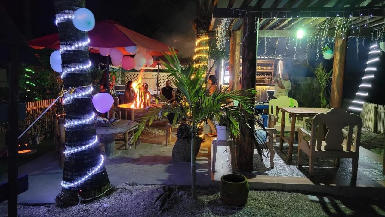 Treasure Beach Resort Carles 외부 사진