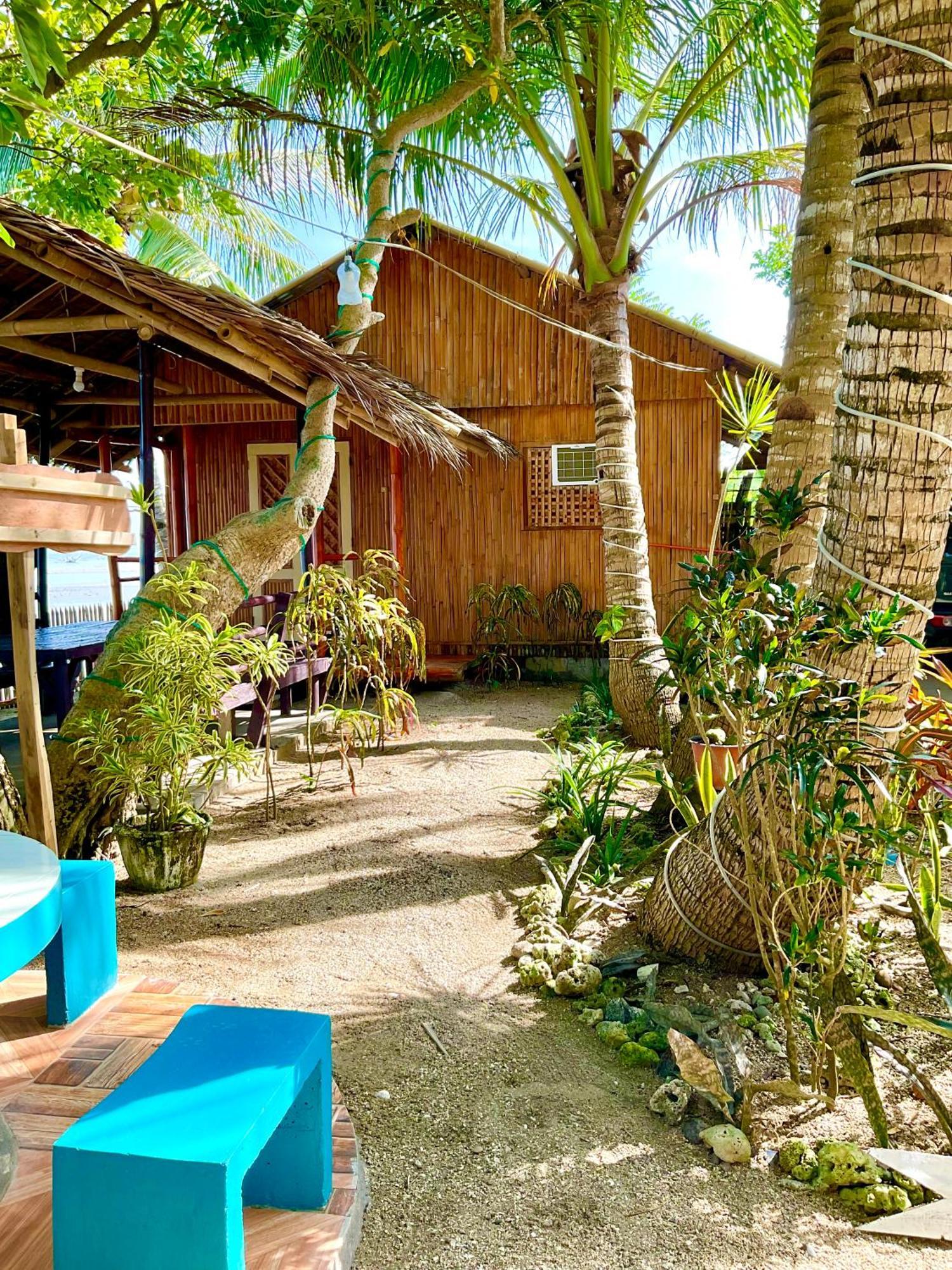 Treasure Beach Resort Carles 외부 사진