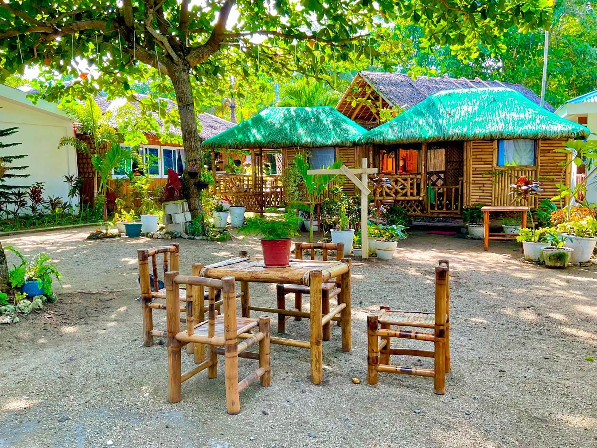 Treasure Beach Resort Carles 외부 사진