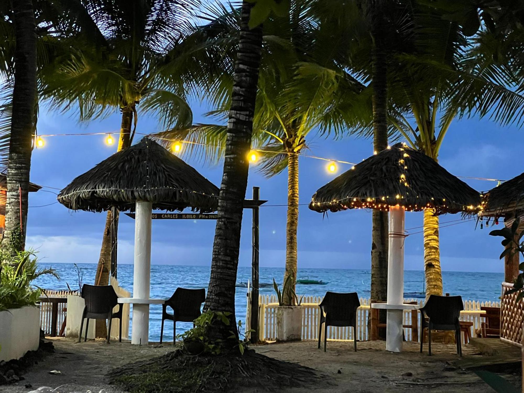 Treasure Beach Resort Carles 외부 사진