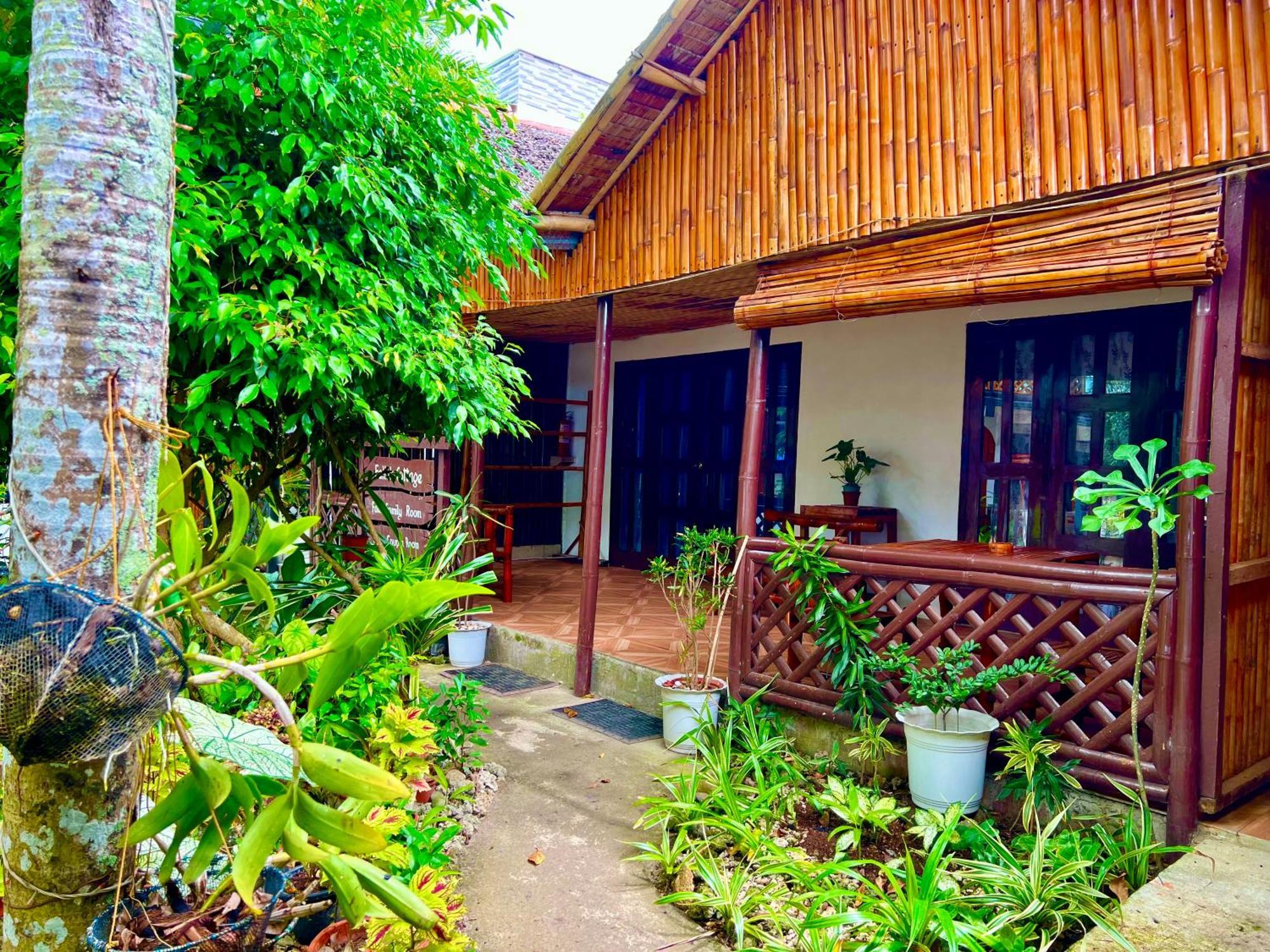 Treasure Beach Resort Carles 외부 사진